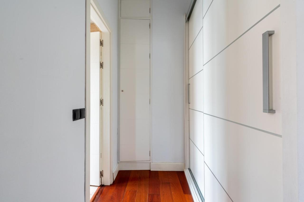 Cathedral Apartment, Upper Floor Apartment 세비야 외부 사진