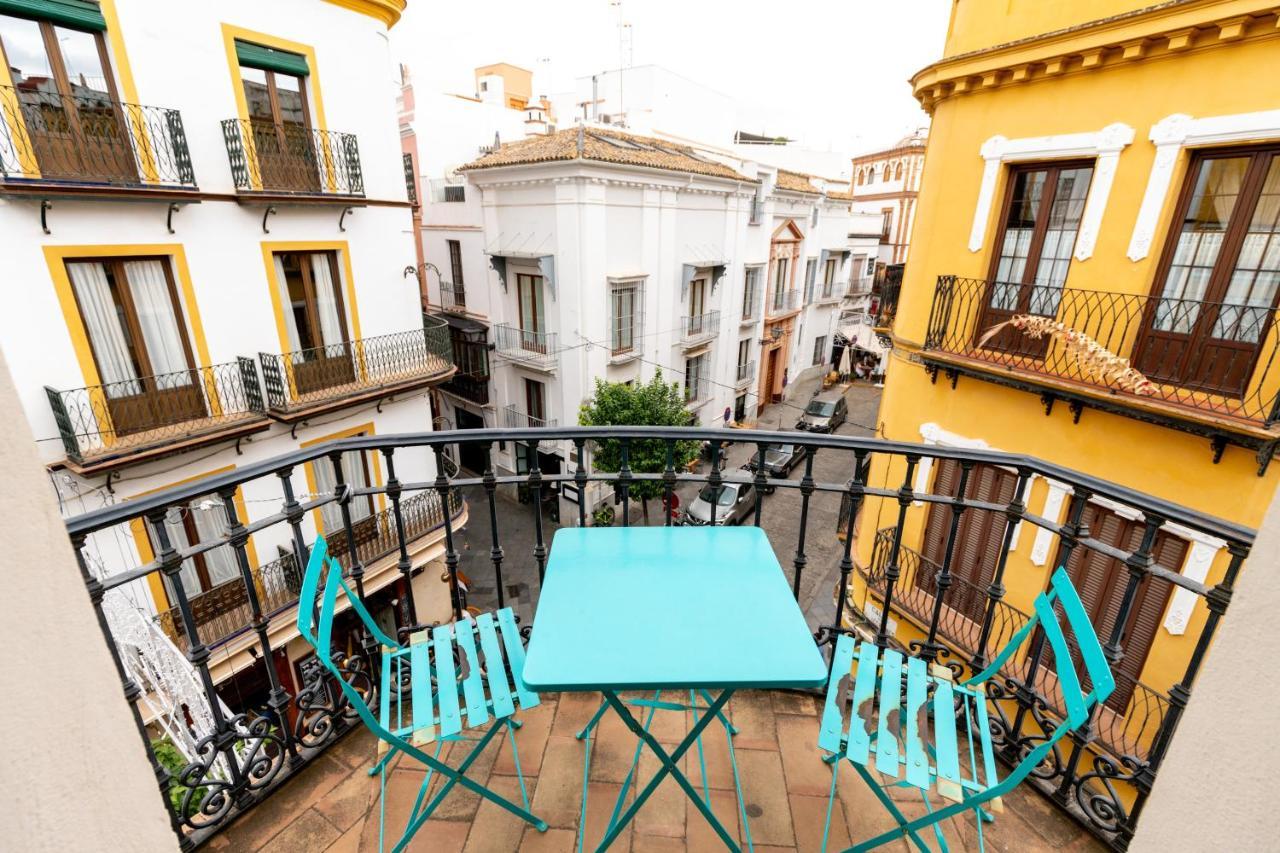 Cathedral Apartment, Upper Floor Apartment 세비야 외부 사진