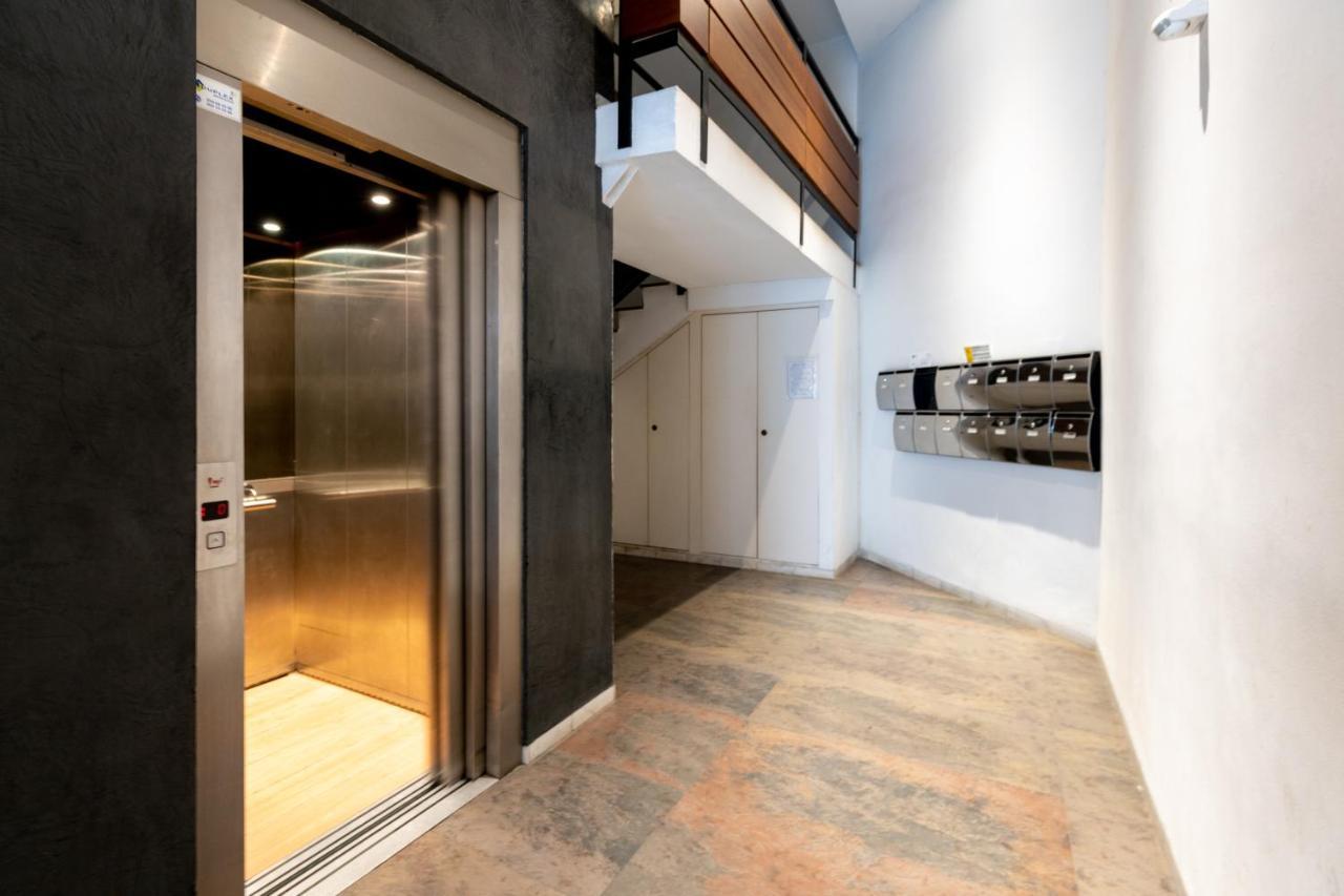 Cathedral Apartment, Upper Floor Apartment 세비야 외부 사진